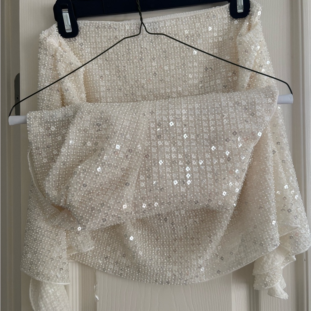 Oh Polly White Mini Skirt and Corset Top (TWO PEICE SET) - Picture 7 of 13